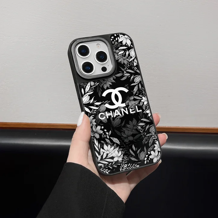 アイフォン15 pro max chanel ケース 