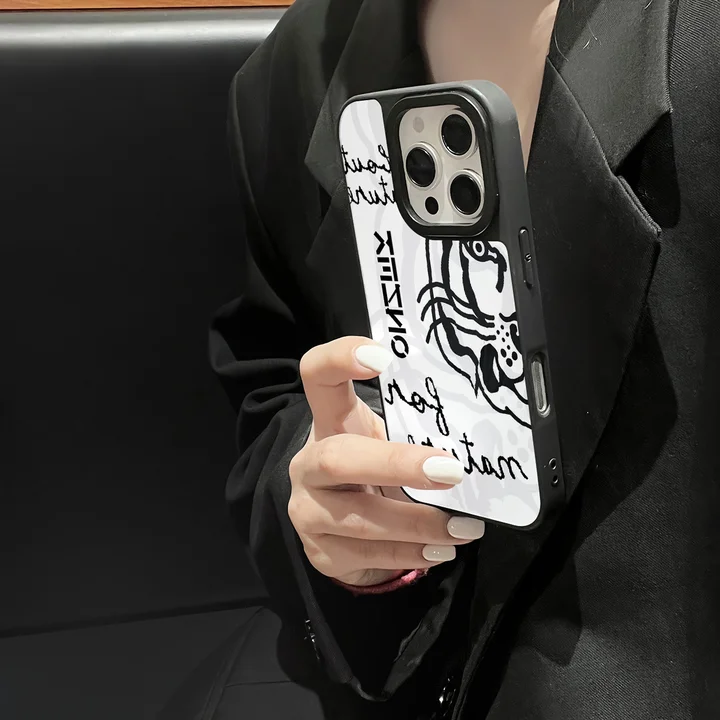 kenzo ケンゾー 携帯ケース iphone17プロ 