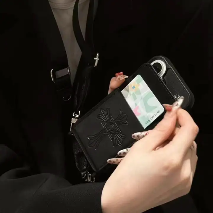 アイフォーン17 chrome hearts クロームハーツ カバー 