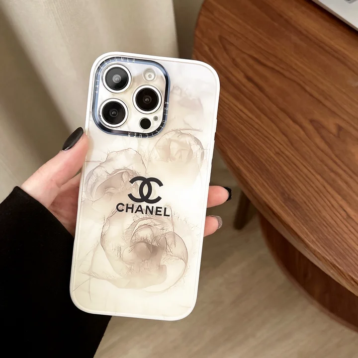 アイホンiphone17 chanel風 カバー 