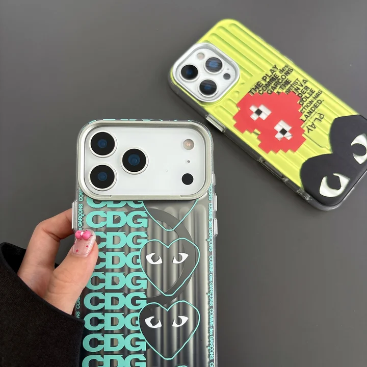 コムデギャルソン アイフォーンiphone17pro スマホケース 