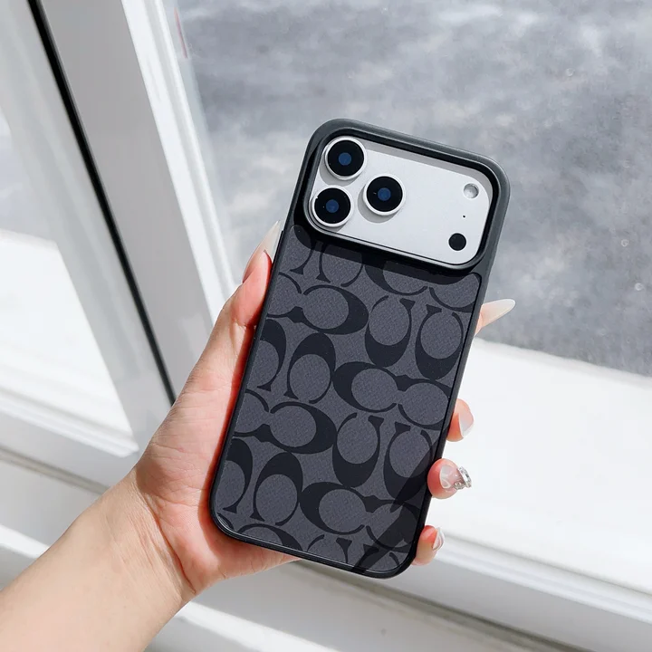 コーチ coach  iphoneiphone17promax 携帯ケース 