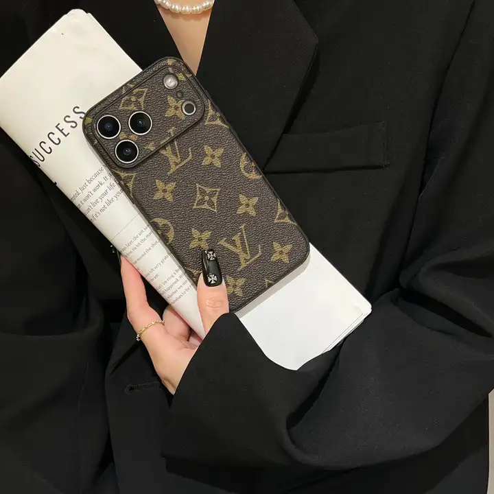 ハイブランド カバー iphone16 Plus 