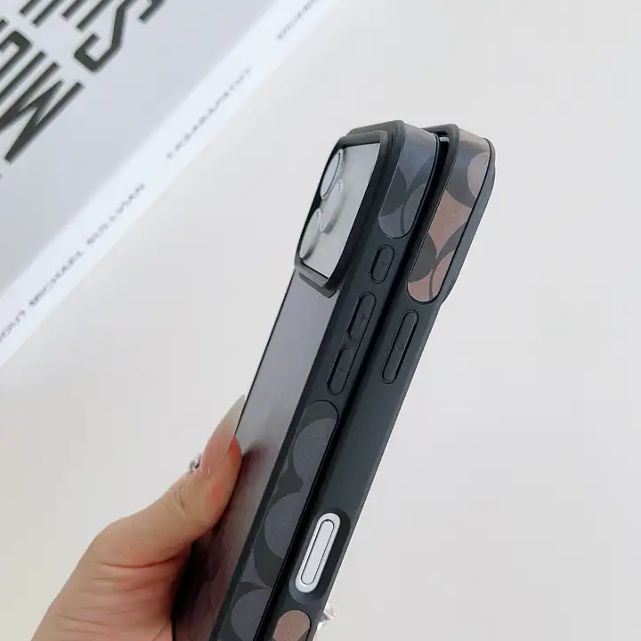 ハイブランド アイフォン15 pro 