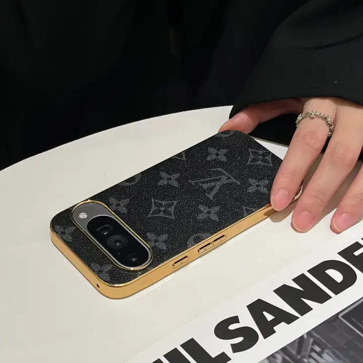 ブランド カバー アイフォーンiphone17 グッチ風 