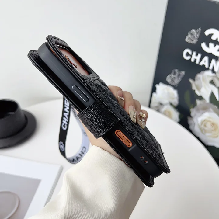 ブランド アイフォーンiphone17プロ 携帯ケース 