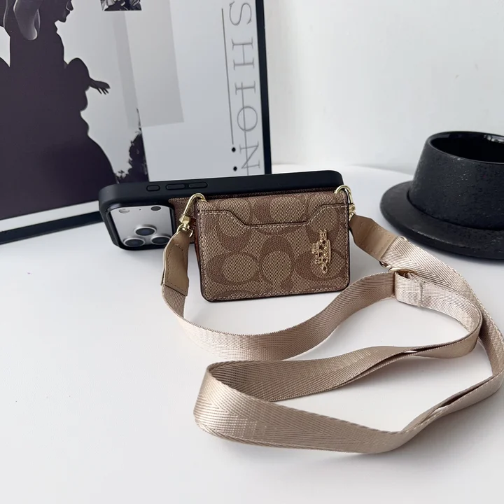 coach コーチ アイフォンiphone17plus 携帯ケース