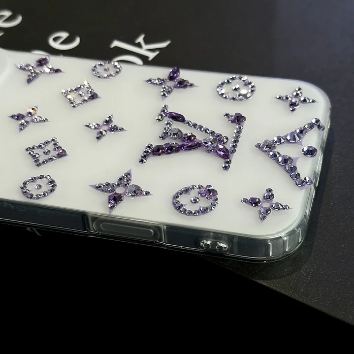 ブランド スマホケース アイフォーンiphone16 