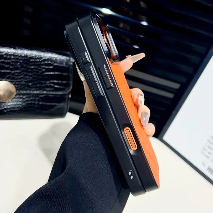 ハイブランド スマホケース 