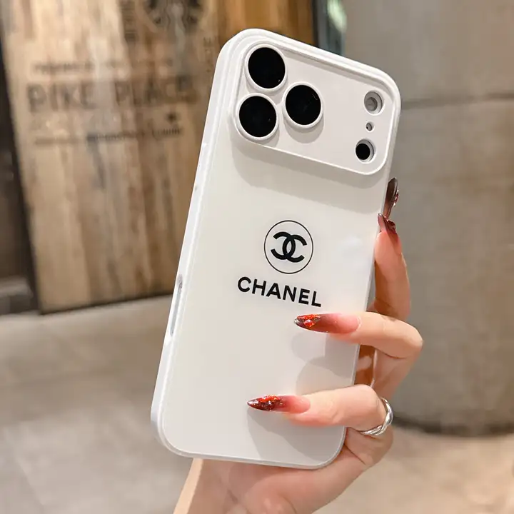 アイフォン17プロ chanel風 スマホケース 