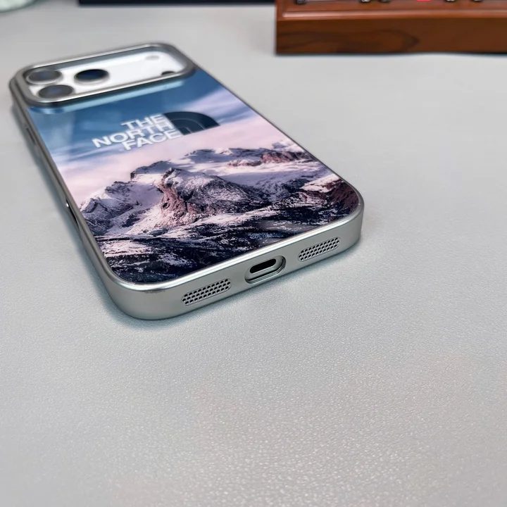 ブランド カバー アイホン17プラス 