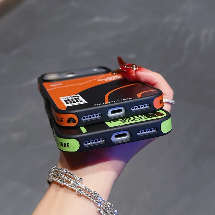 ザ・ノース・フェイス風 アイホン17pro max 