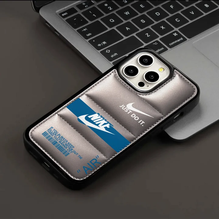 ナイキ nike ケース アイフォーンiphone17