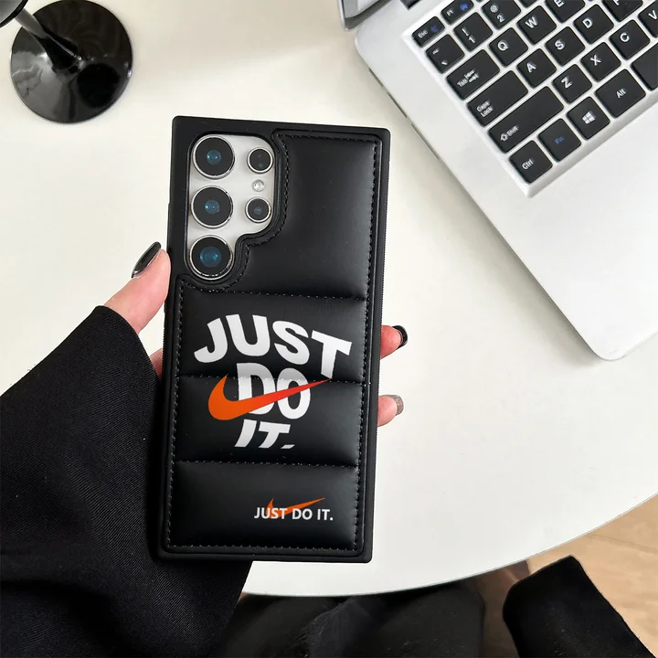 ナイキ アイフォーン17plus 携帯ケース