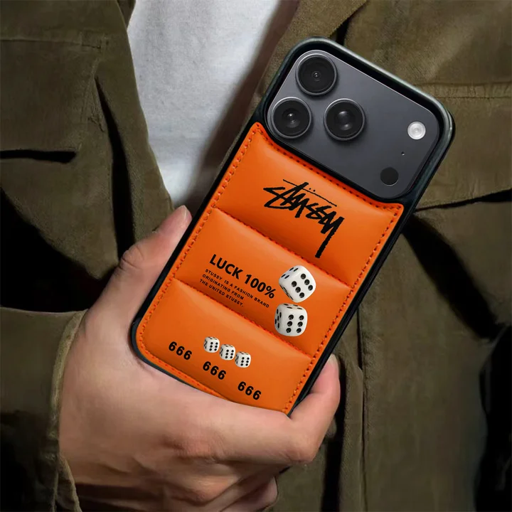 ステューシー iphone17プラス 