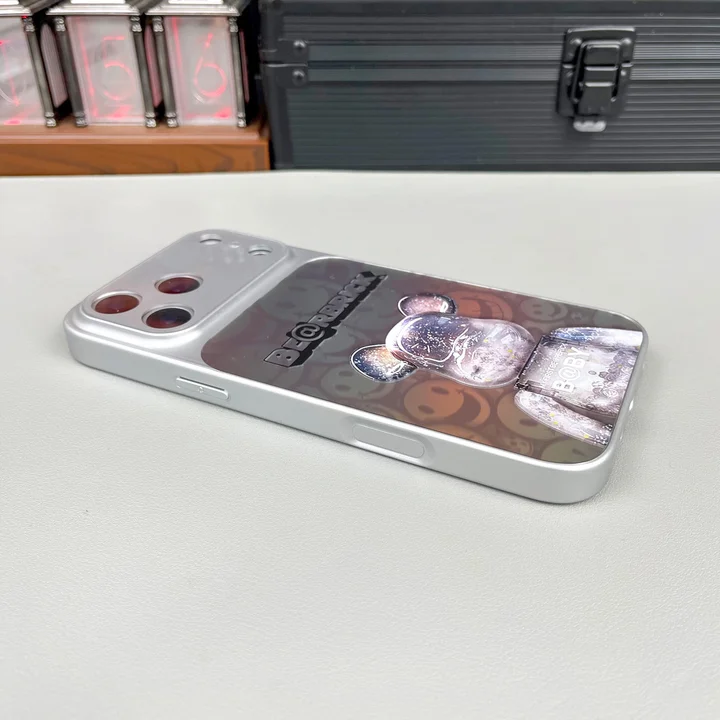 ブランド スマホケース アイフォンiphone17 