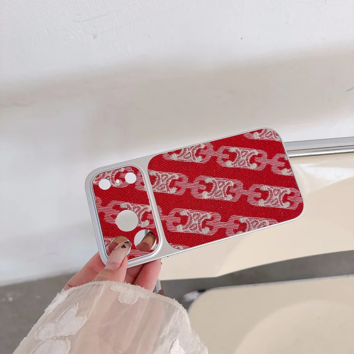 セリーヌ アイフォーンiphone17plus 