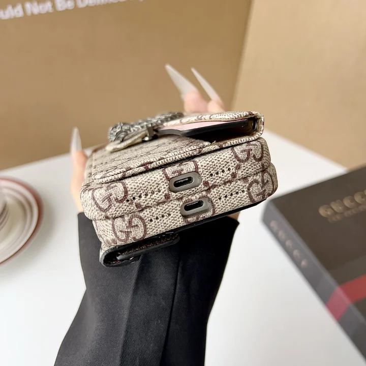 ハイブランド カバー アイフォーンiphone16 proMax グッチ 